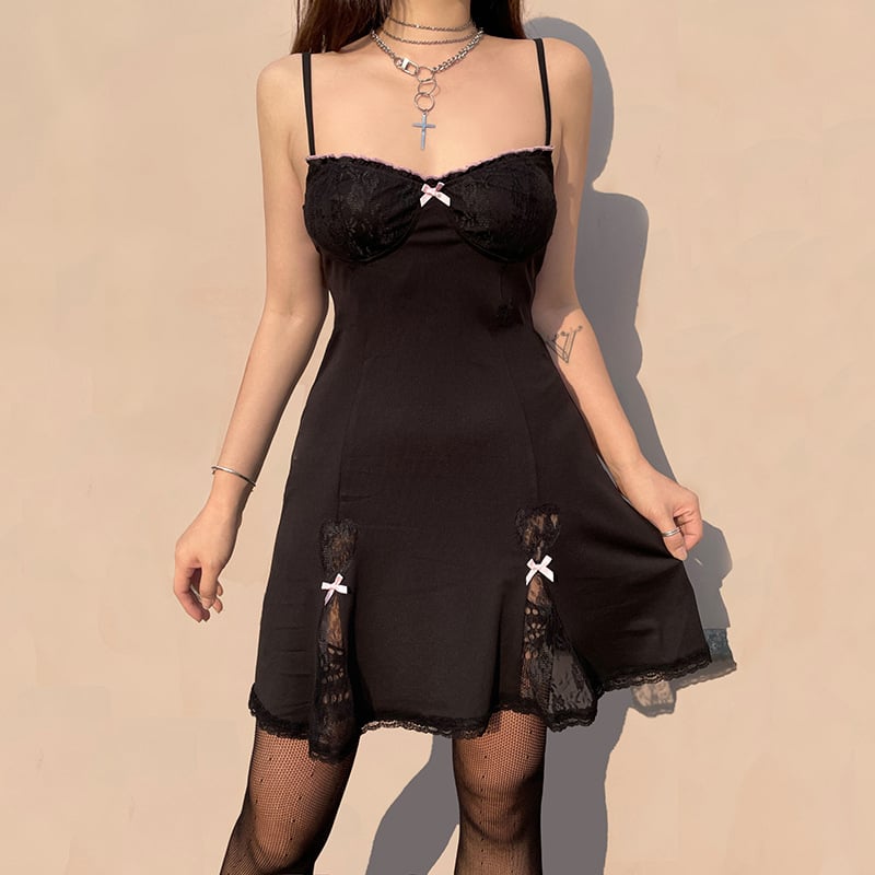 Lace Stitching Bow Suspender Skirt in Feminine Fashion